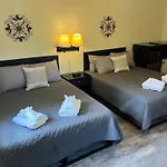 Colton Point Motel