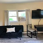 Colton Point Motel