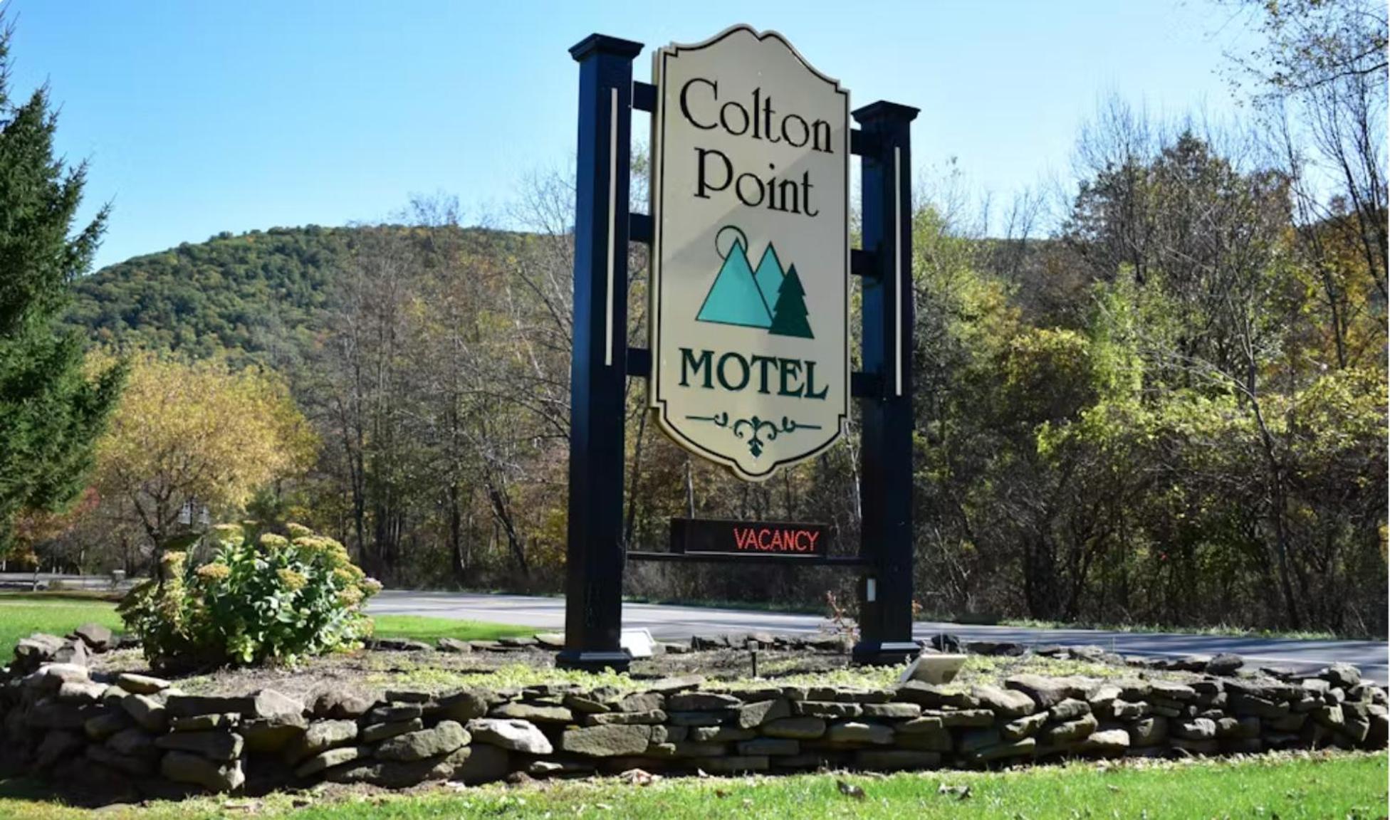 Motel Colton Point